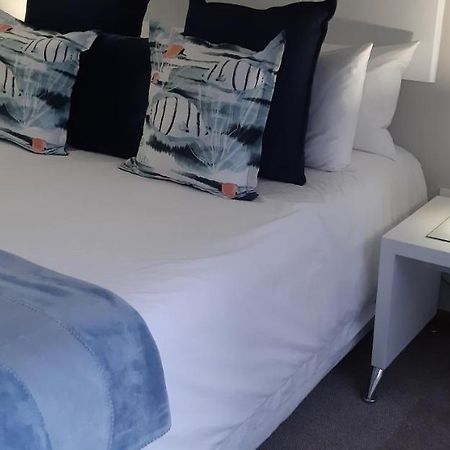 Shark Cove Little Cottage Kleinbaai Exterior photo